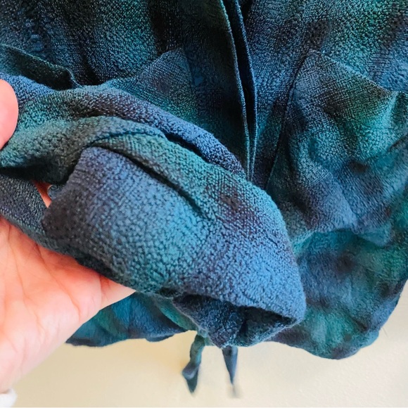 Cloth & Stone Sapphire Plaid Tie Front Button Down Shirt - Picture 6 of 8